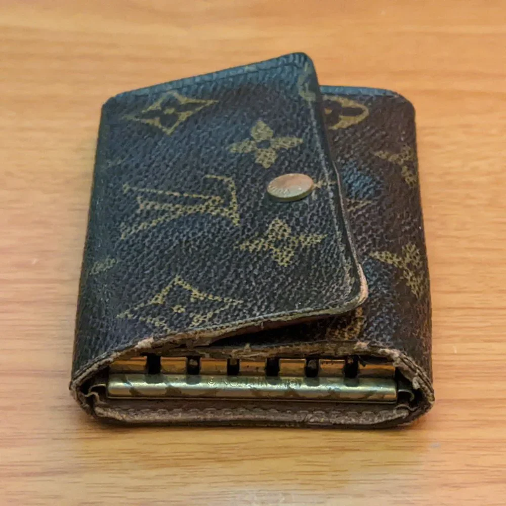 Louis Vuitton Monogram Key Holder/Wallet #1640***